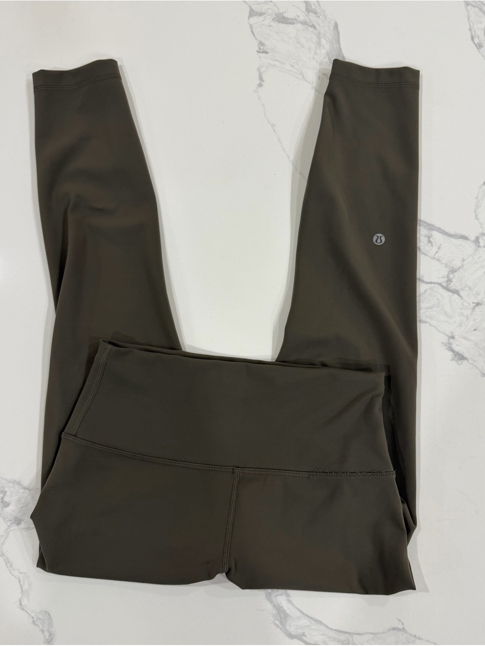 lululemon Wunder Train No Line HR Tight 25" Size 8 Olive Green (Minor Seam Wear)